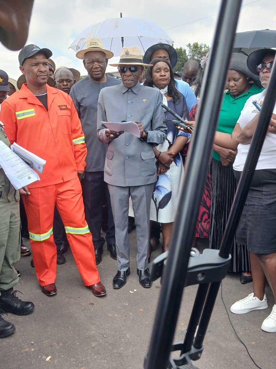 Minister Mhona officially opens Harare Drive Extension Road